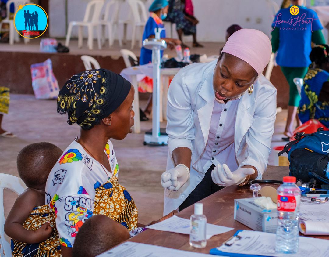 MISSION FORAINE GRATUITE DE CONSULTATIONS MEDICALES, CHIRURGICALES ET DE CONSEILS NUTRITIONNELS DANS LA COMMUNE DE SO-AVA EN COLLABORATION AVEC LA FEMI'S HEART FOUNDATION